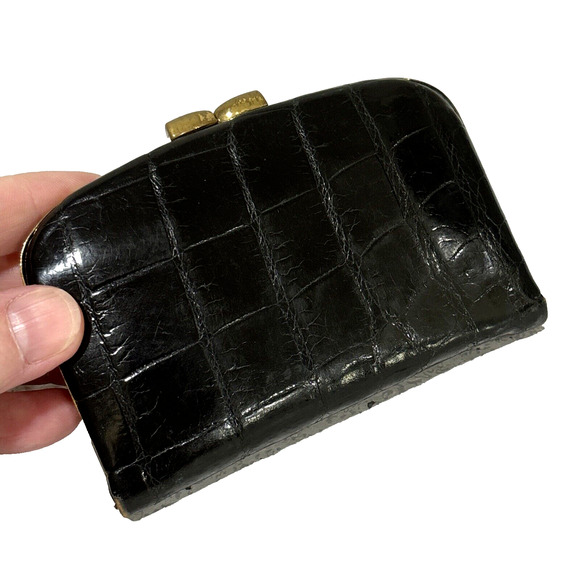 Vintage Coin Purse Black Moc Croc Leather Brass Hardware Snap Closure Wallet - Picture 9 of 9